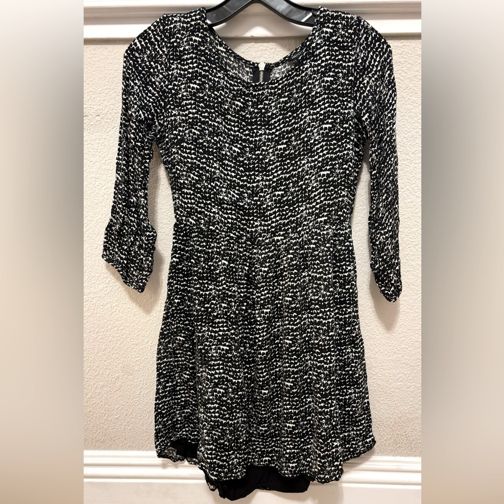 Forever 21 Patterned Dress Size Small
